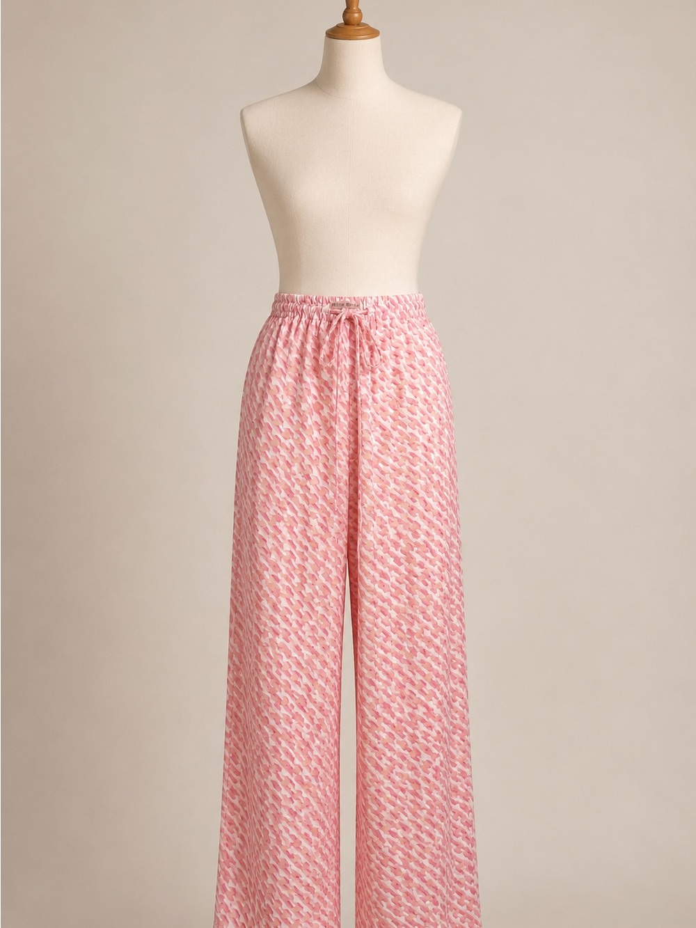 Women’s Straight Leg Pink Patterned Lounge Pants
